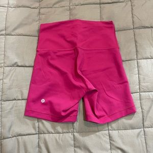 Lululemon Wunder Under 6” Shorts